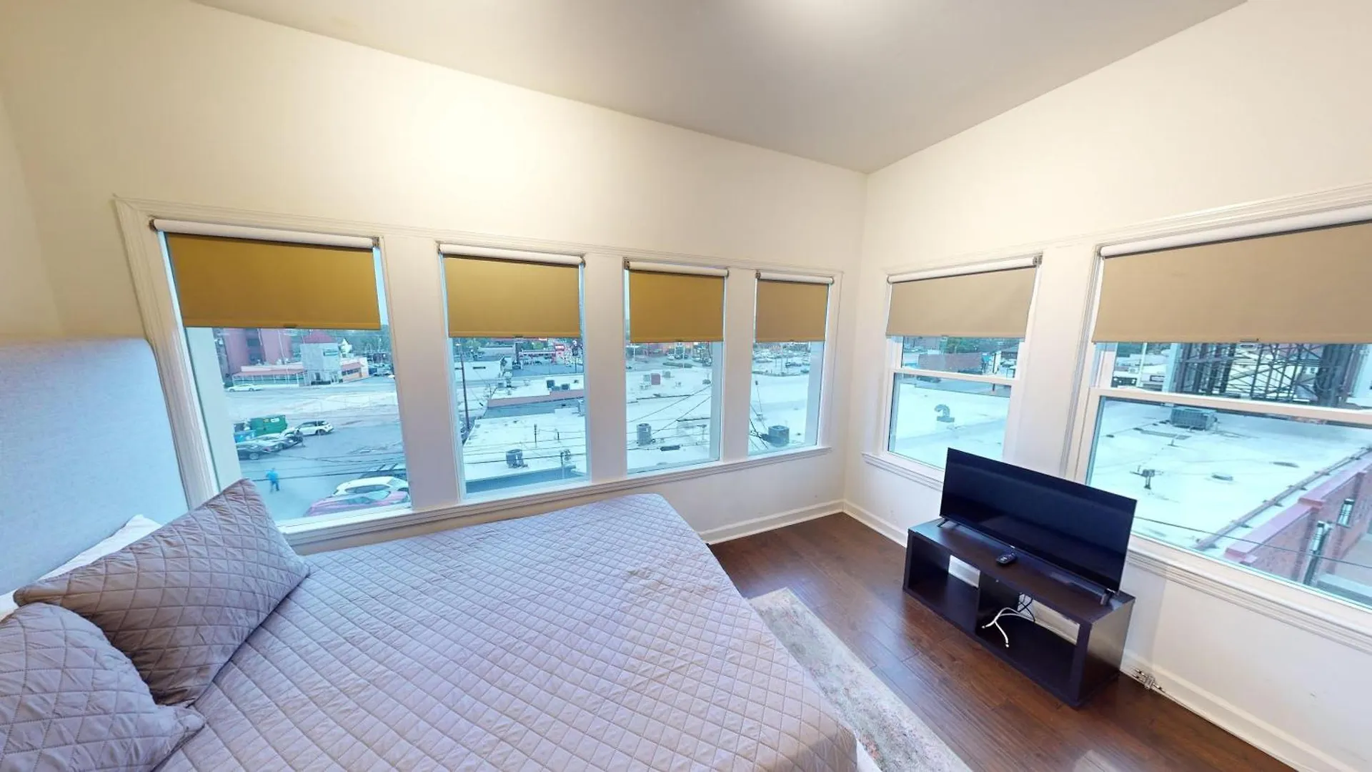 Nashville West End Getaway Apartment